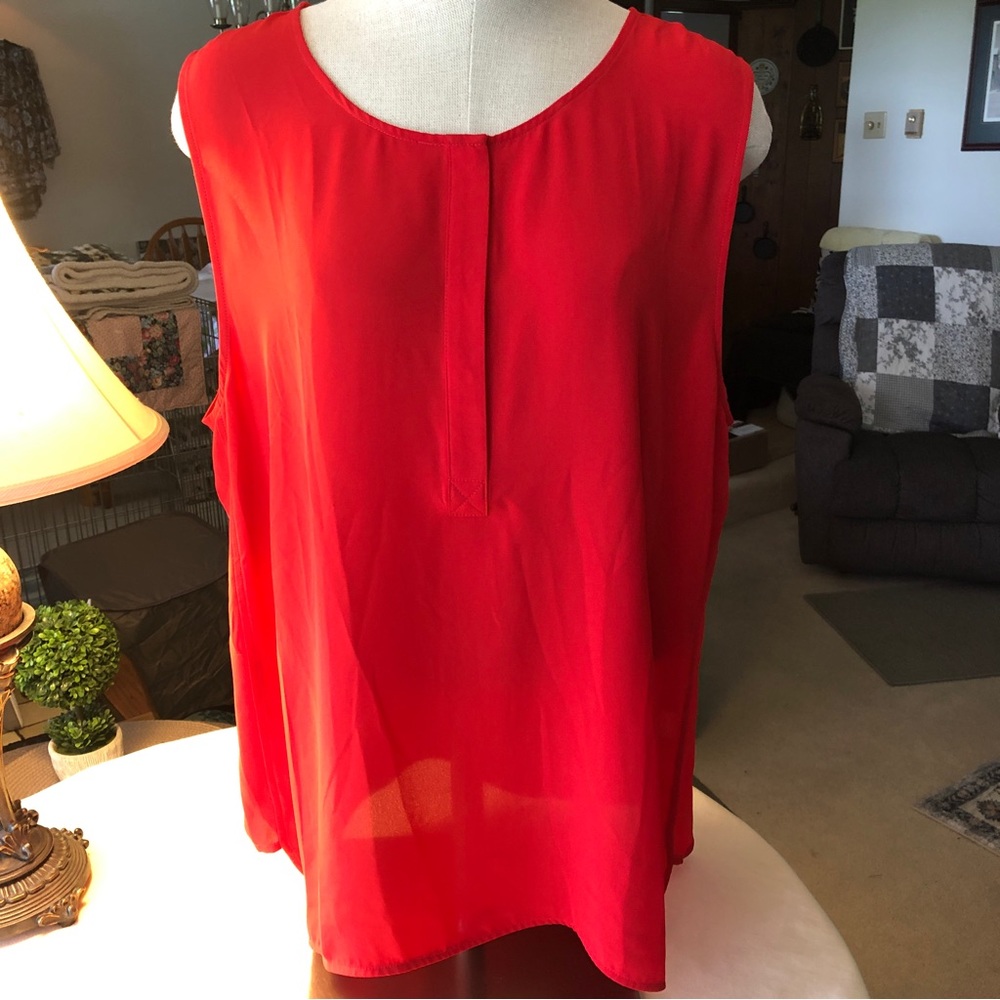 Violet + Claire Sheer Red Women’s XL Work Blouse